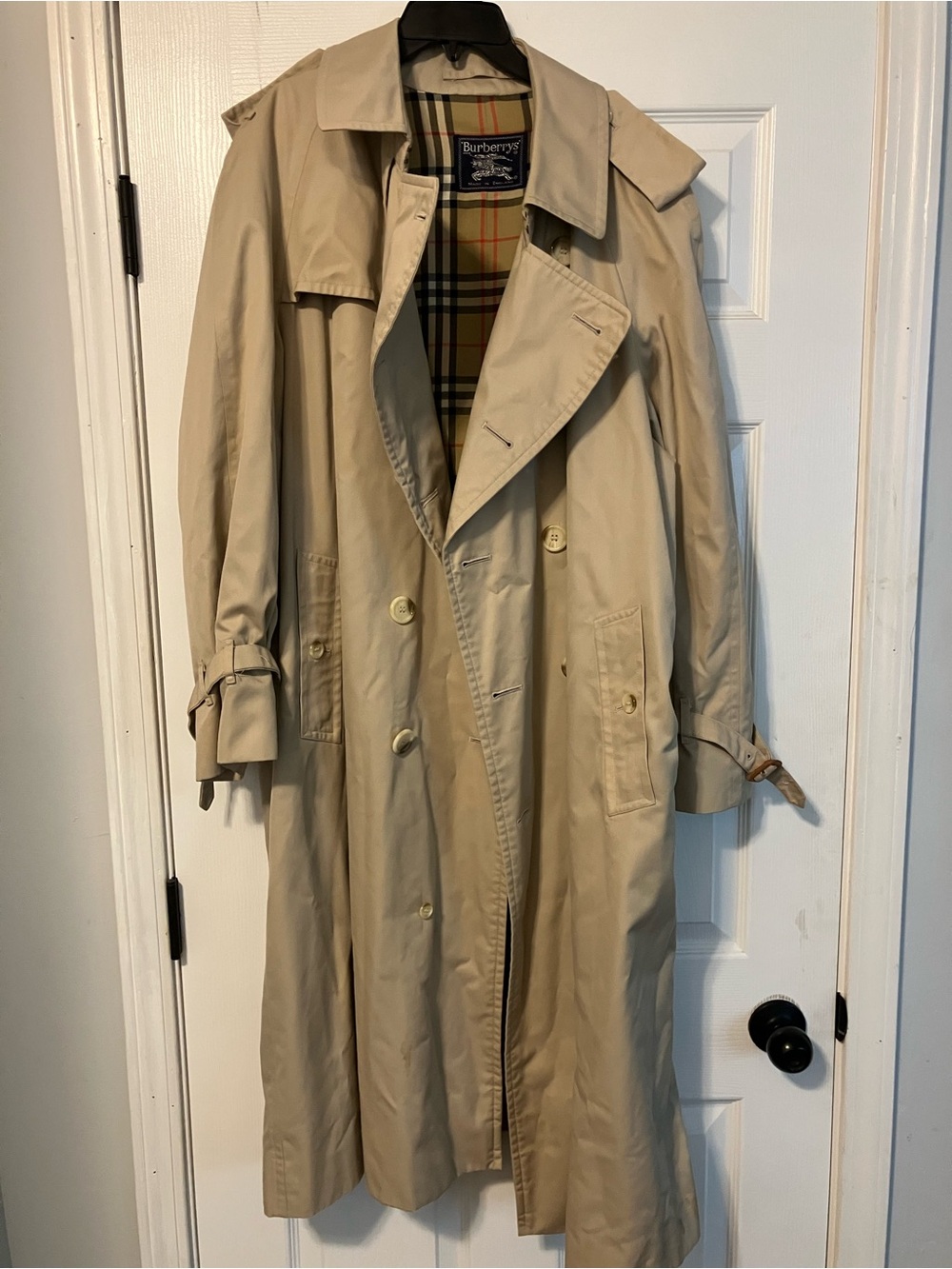 Burberry Beige Trench Coat Mens Size 52R *Read Description*